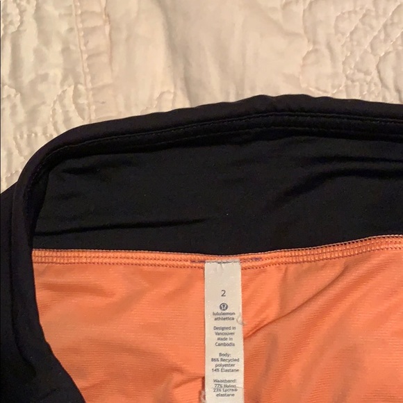 Lulu lemon shorts! - Picture 4 of 4
